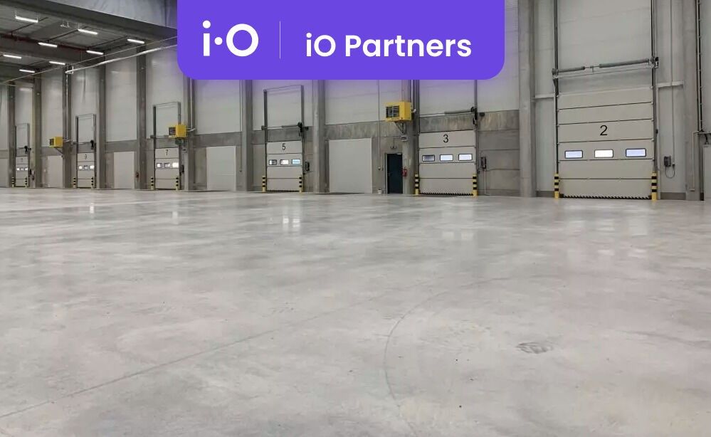 Sklady, Za Tratí, Chrášťany, 1 m²