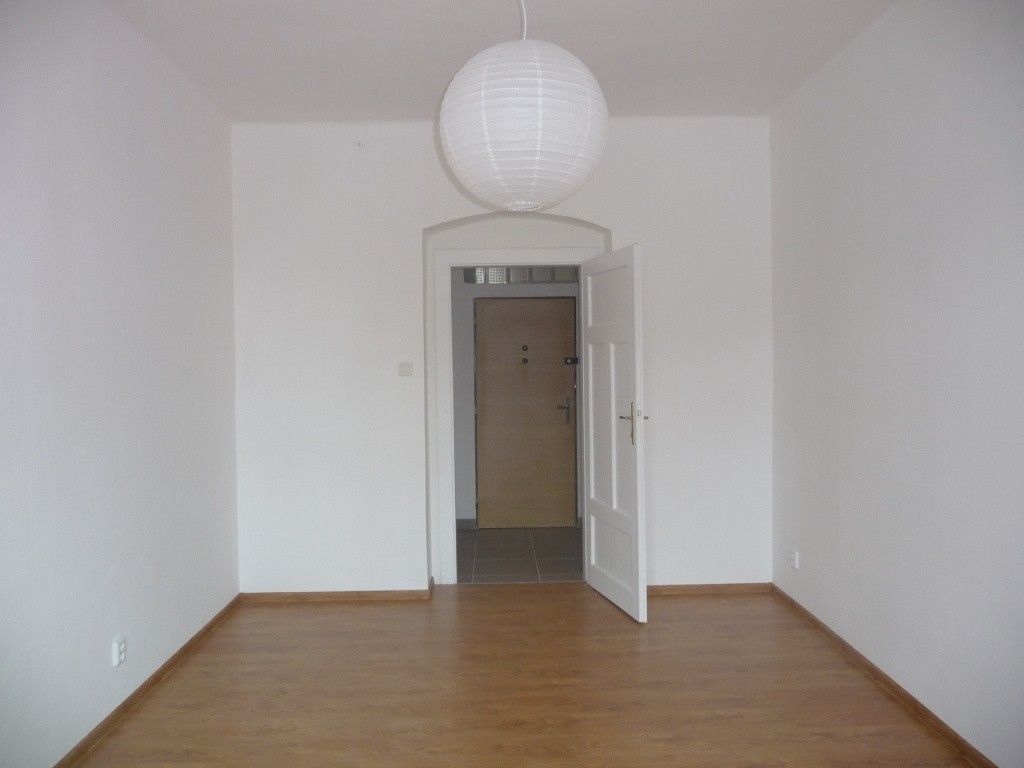 Pronájem byt - Karlovy Vary, 360 01