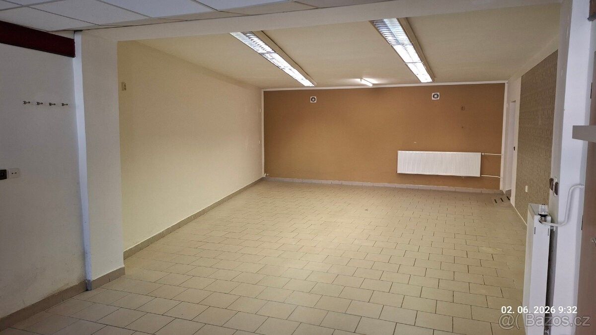 Obchodní prostory · Přerov, 750 02 - 3