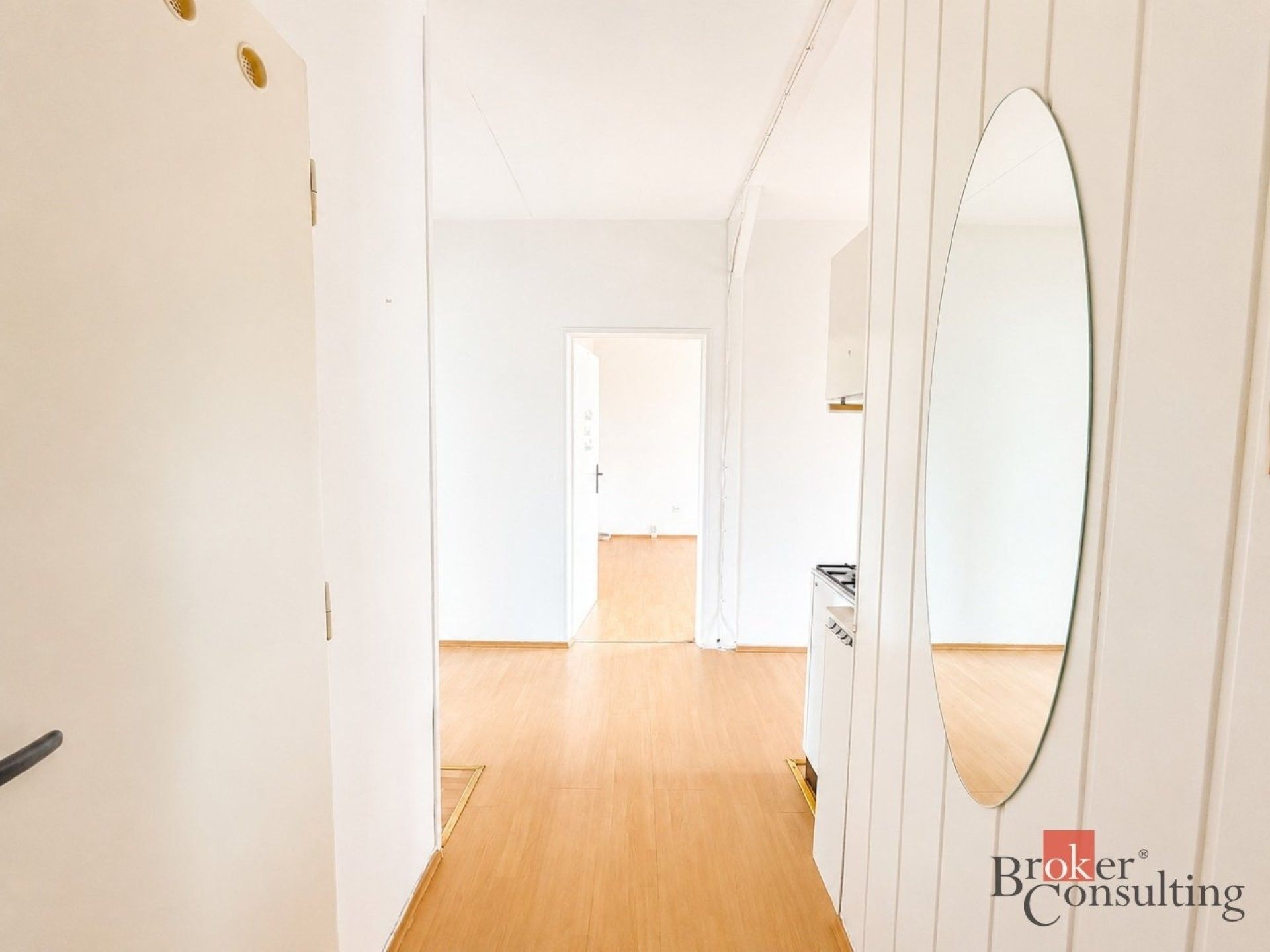 Prodej byt 2+1 - Komenského 4435, Chomutov, 64 m² - 5
