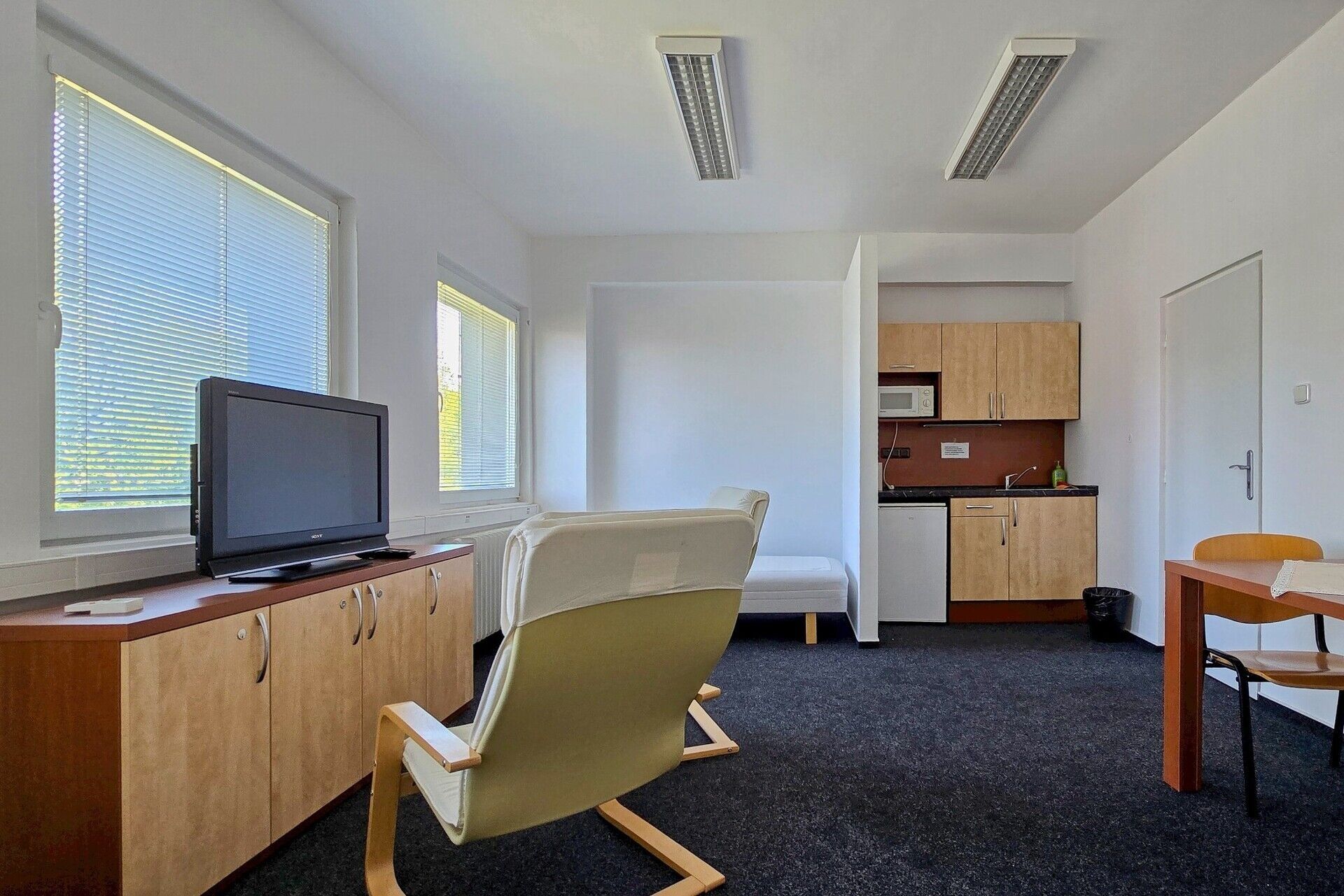 Kanceláře, Lešetínská , Karviná, 71 m² - 1