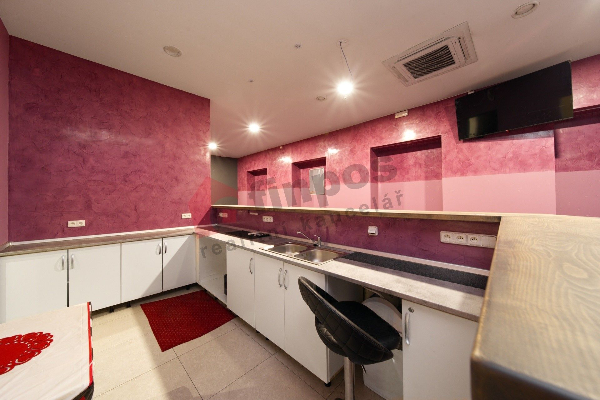 Pronájem komerční - Kollárova, Plzeň, 230 m²