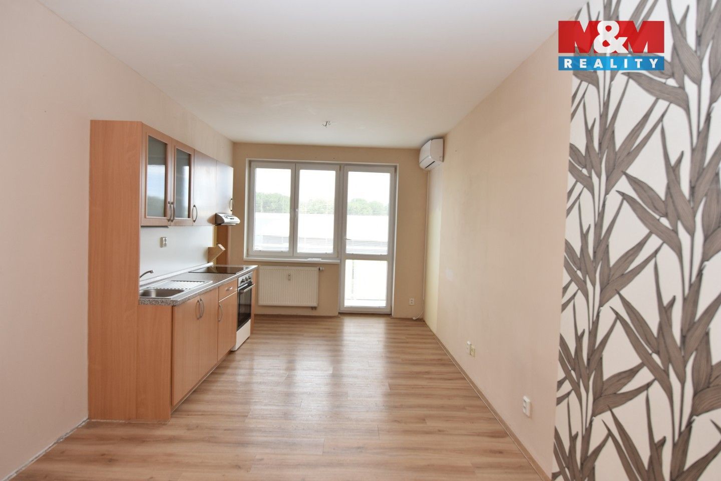 Pronájem byt 2+kk - Brandýská, Mratín, 45 m²