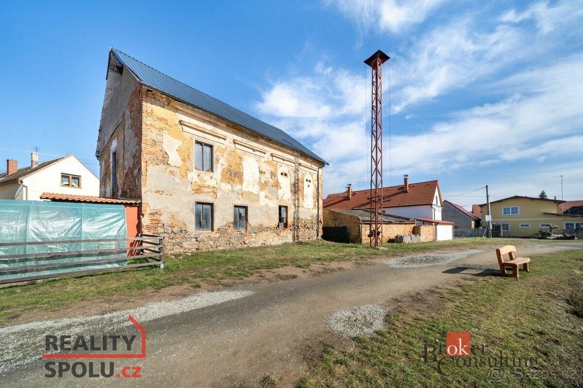 Prodej dům - Město Touškov, 330 33, 200 m²