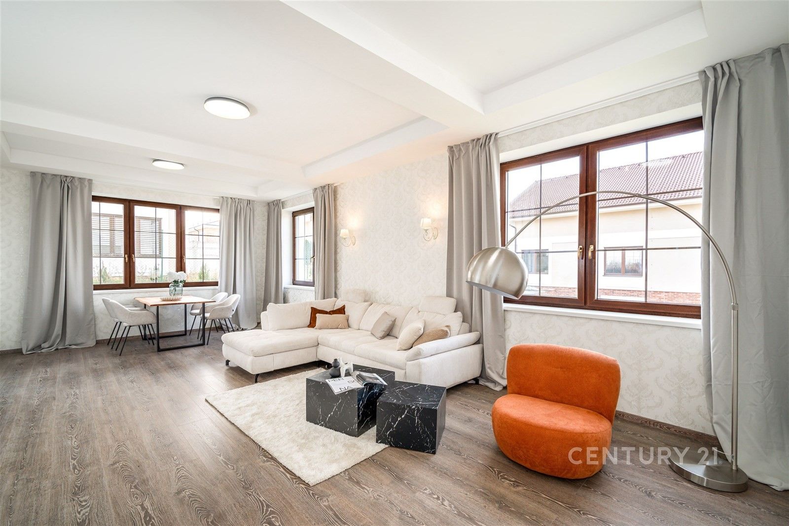 Prodej vila - Makotřasy, 300 m² - 2