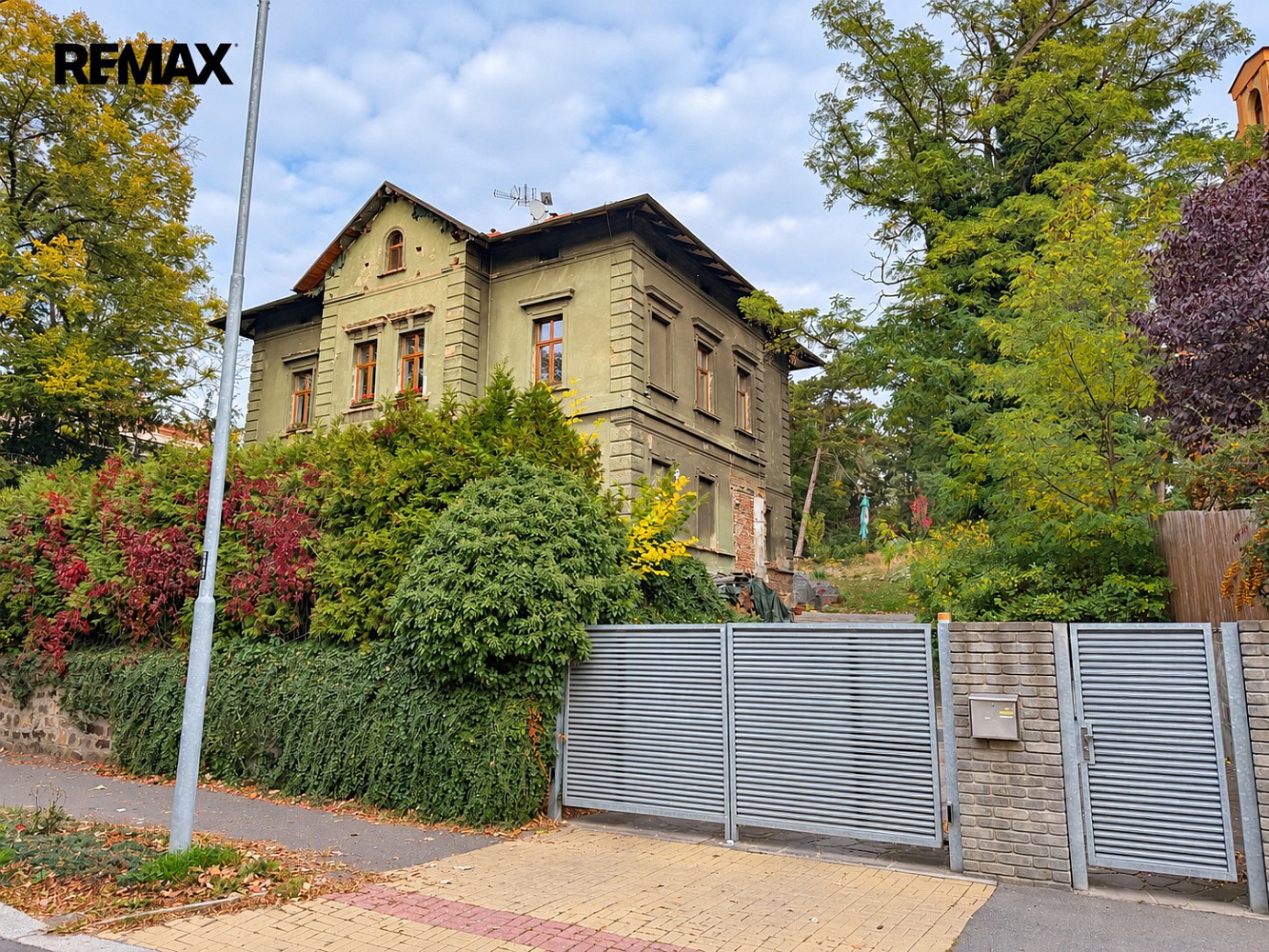 Rodinný dům · 345 m² · Čelakovského, Chomutov - 2