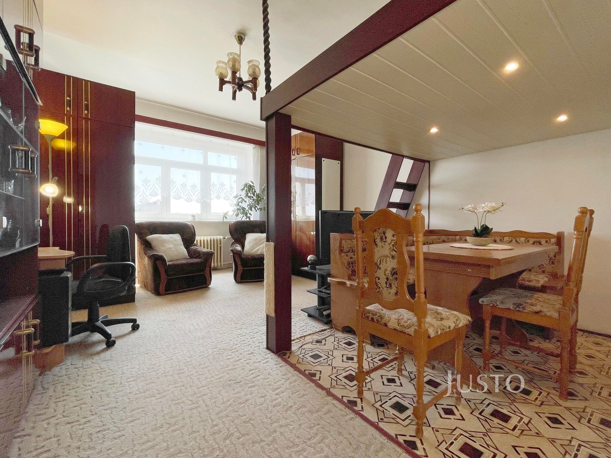 Prodej byt 2+kk - 28. pluku, Praha, 64 m²