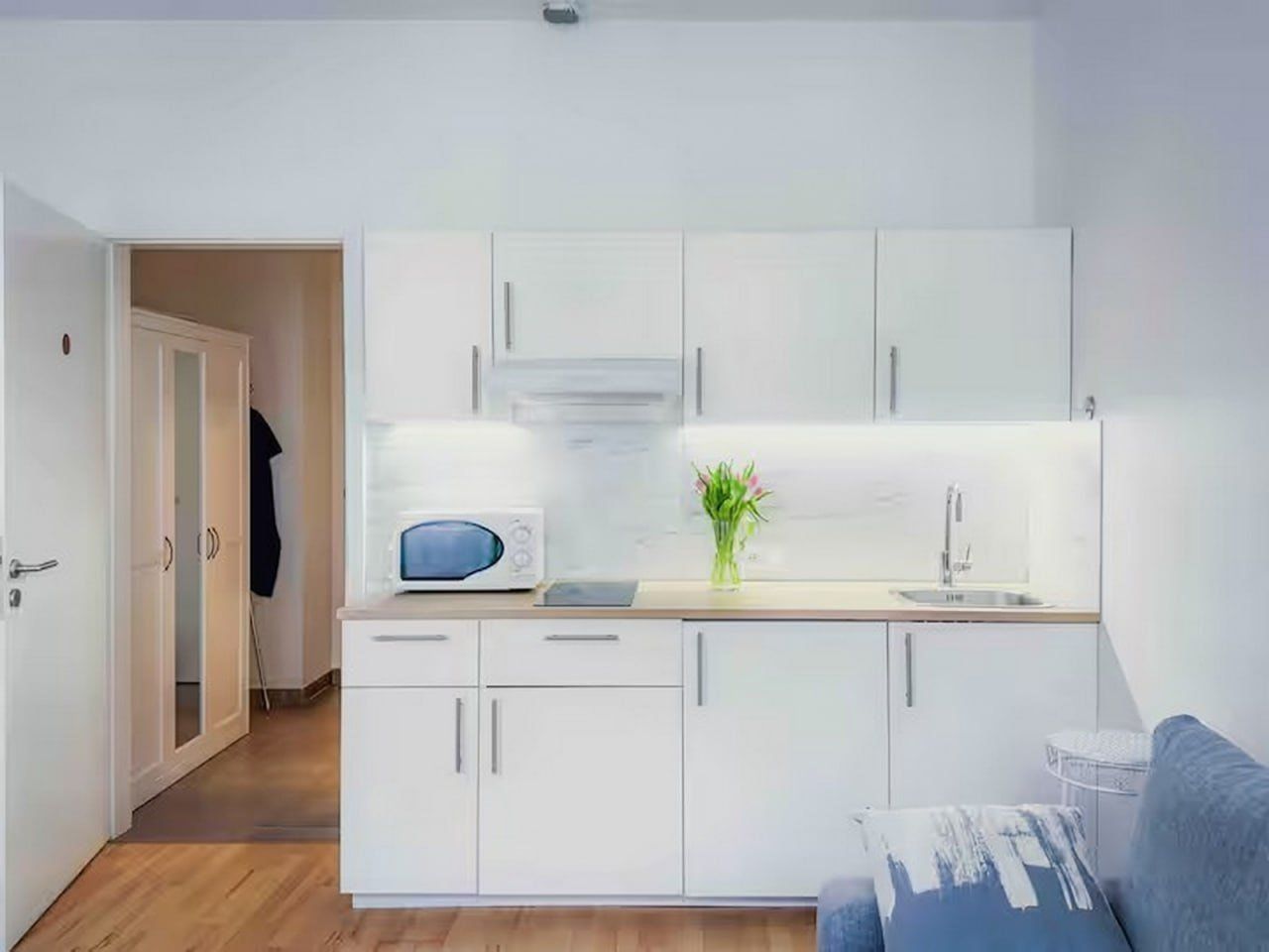 Pronájem byt - Tyršova, Praha - Nové Město, 27 m² - 1