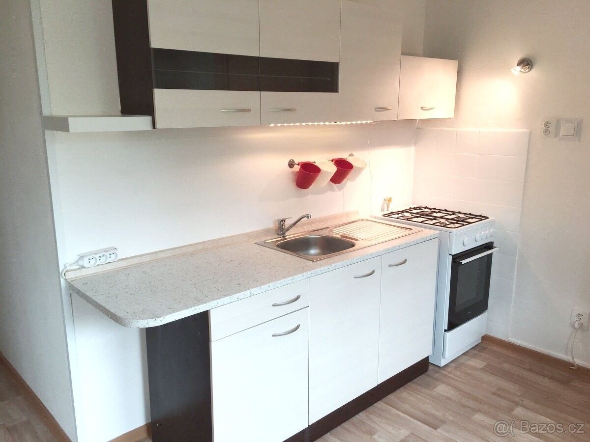 Byty, Ostrava, 702 00