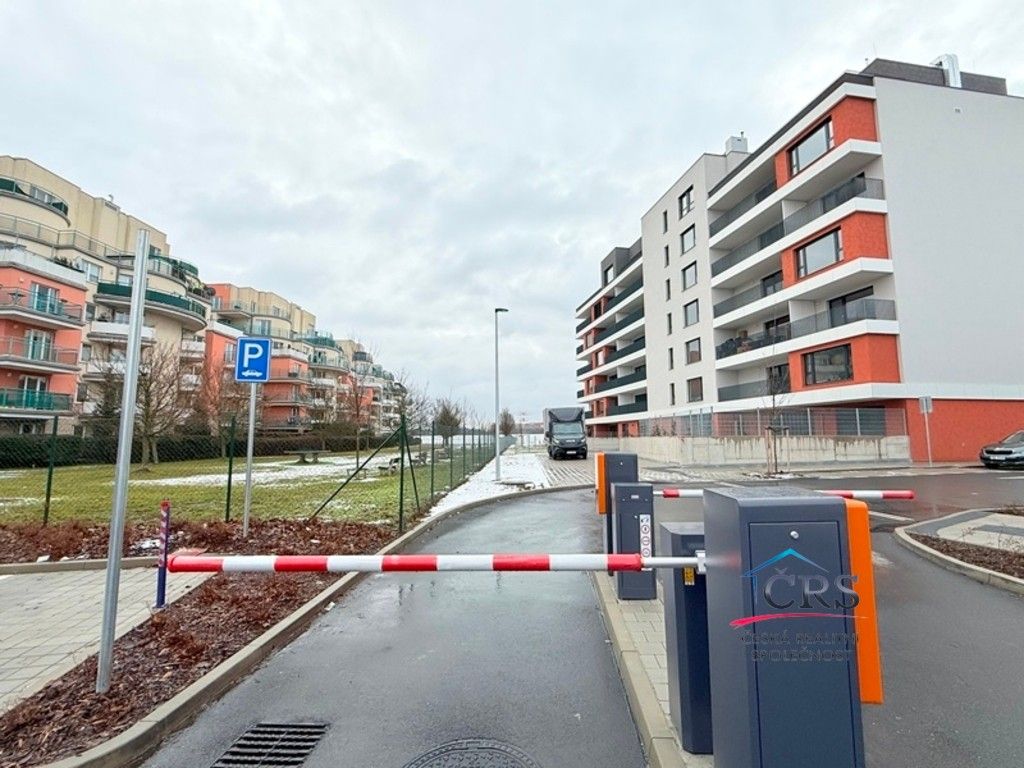 Prodej byt 1+kk - Tupolevova 958, Praha, 43 m²