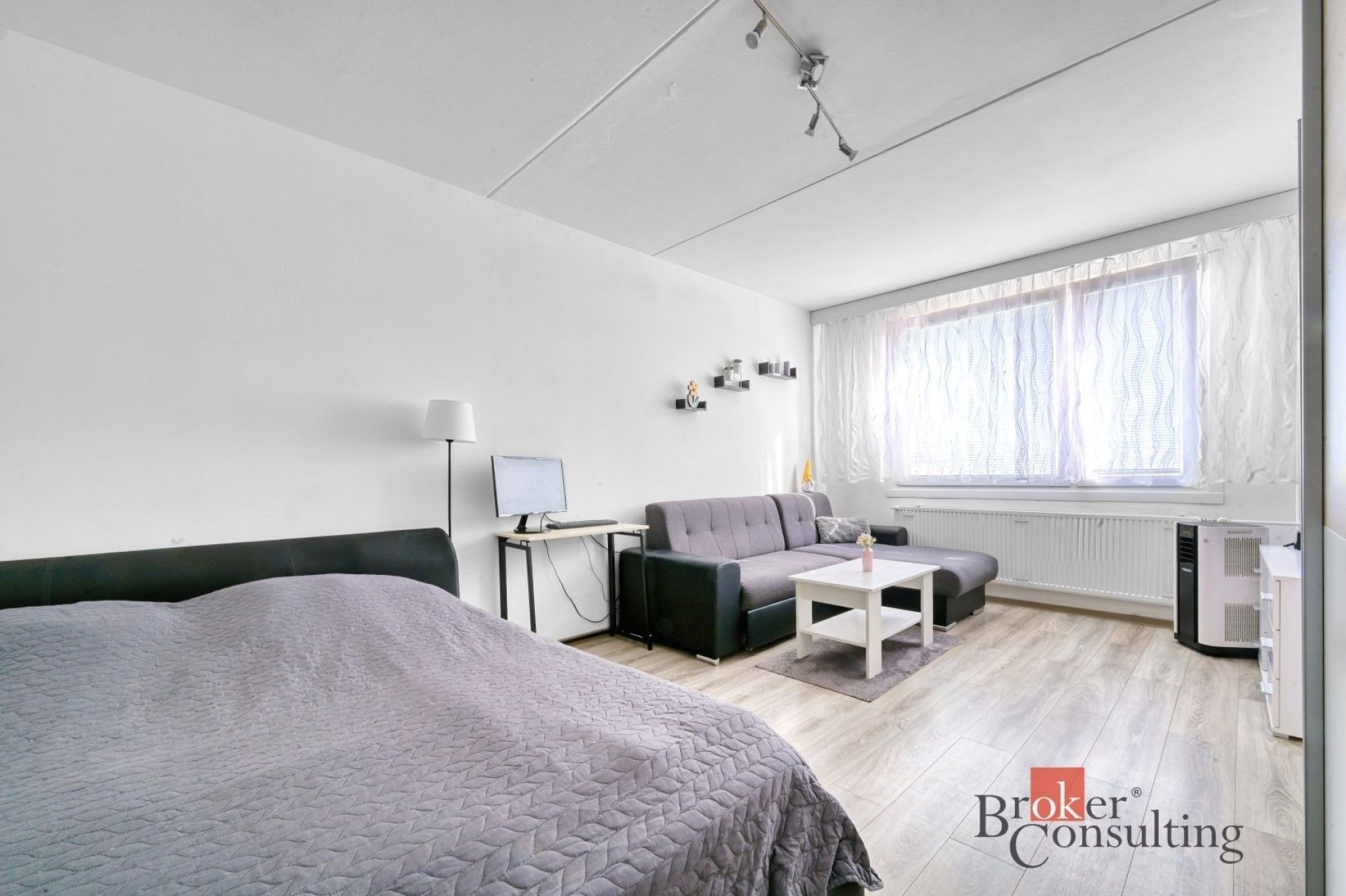 Byt 1+1 · 39 m² · Manětínská, Plzeň - 4