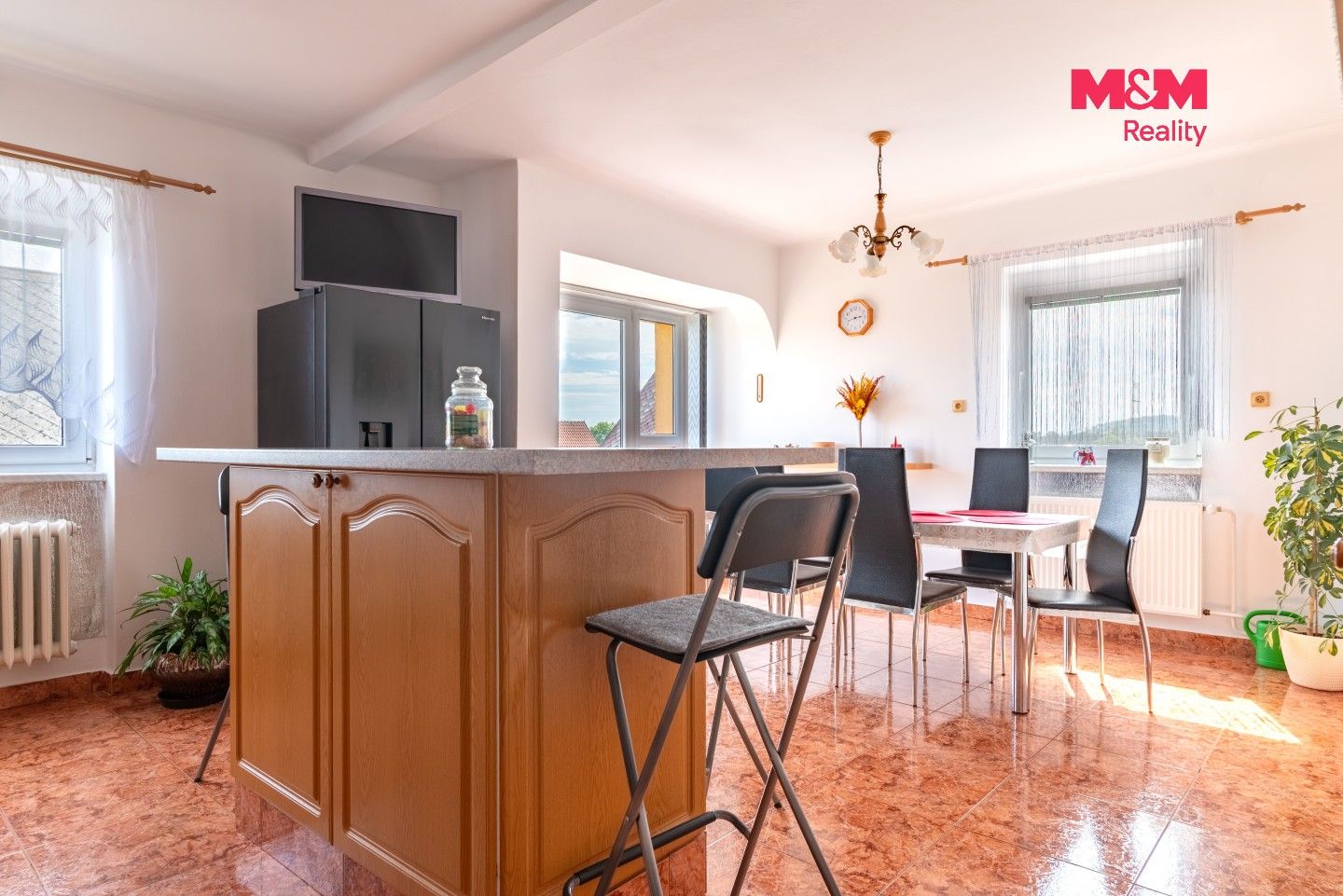 5+1, Spojovací, Radomyšl, 160 m² - 2