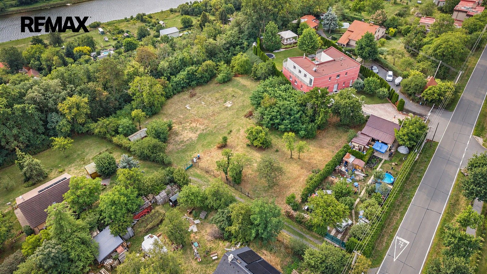Pozemek pro bydlení, 3 223 m²