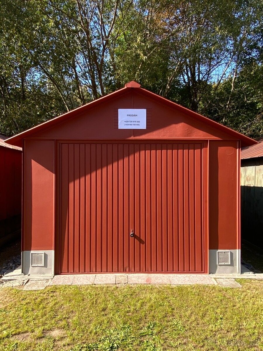 Garáže, Vimperk, 385 01 - 1