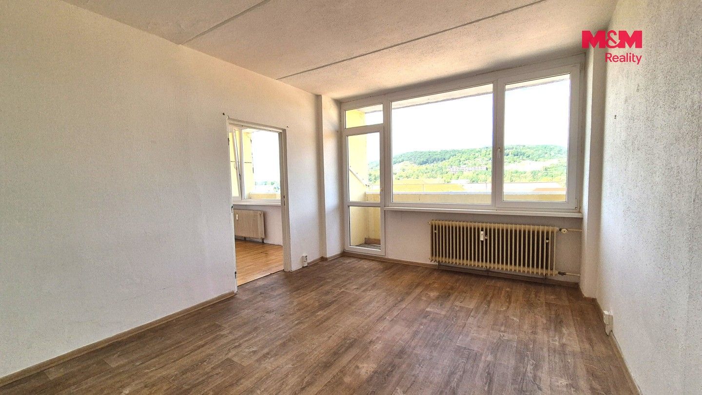 Byt 2+1 · 63 m² · M. G. Dobnera, Most - 3
