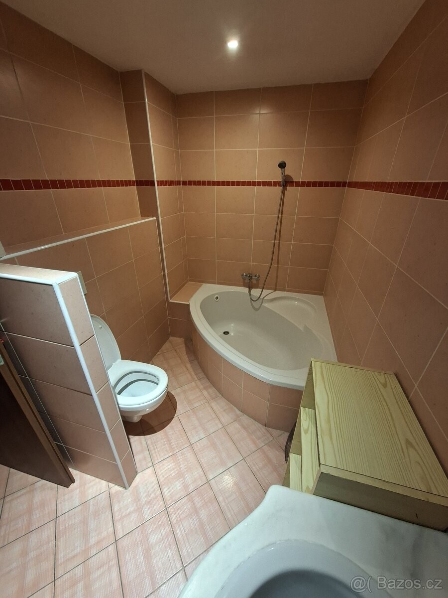 Rodinný dům · Žatec, 438 01 - 3