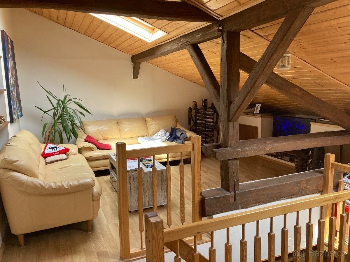 Byty, Ostrava, 700 30