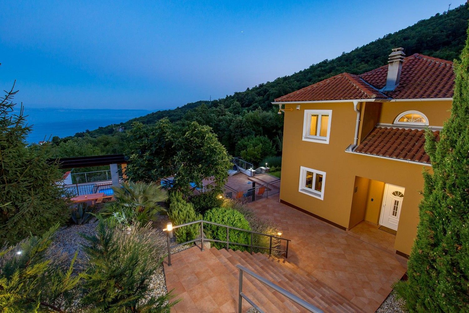 Rodinný dům, 200 m²