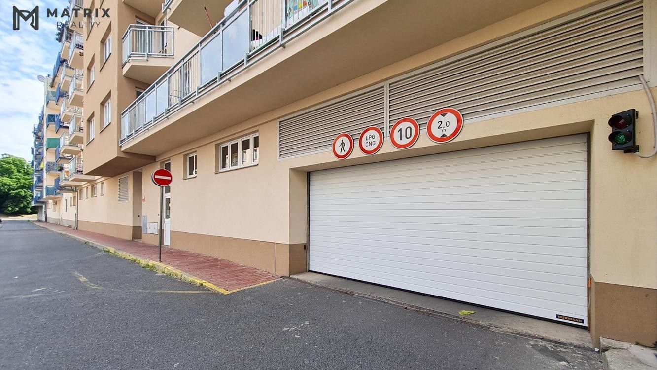 Prodej ostatní - Lipnická, Praha, 12 m²