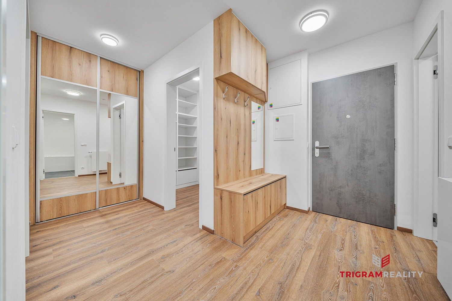 2+kk, Pod Zámečkem, Hradec Králové - Třebeš, 60 m² - 1