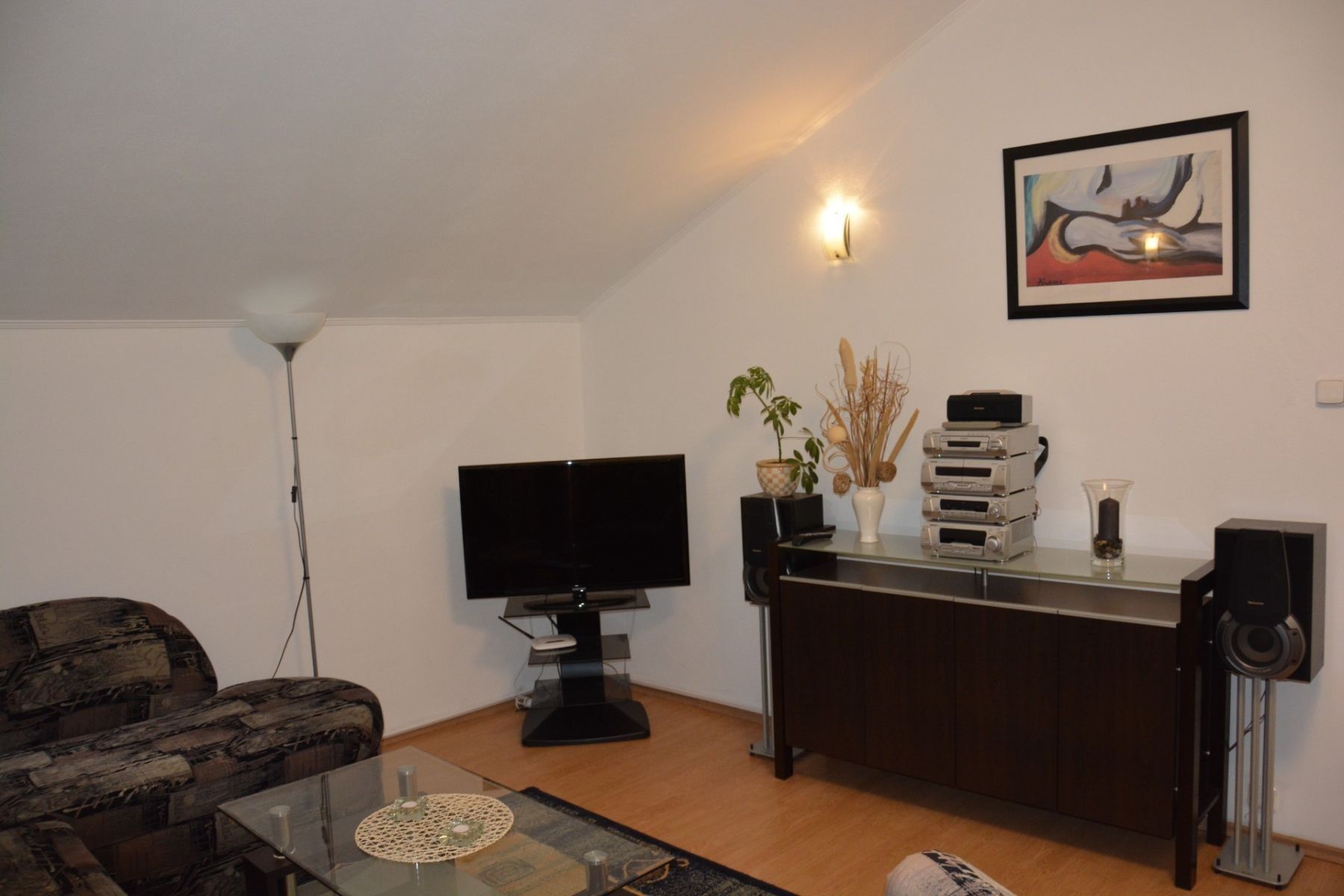 Pronájem byt 3+1 - Zvíkovská, Praha - Kyje, 100 m² - 2