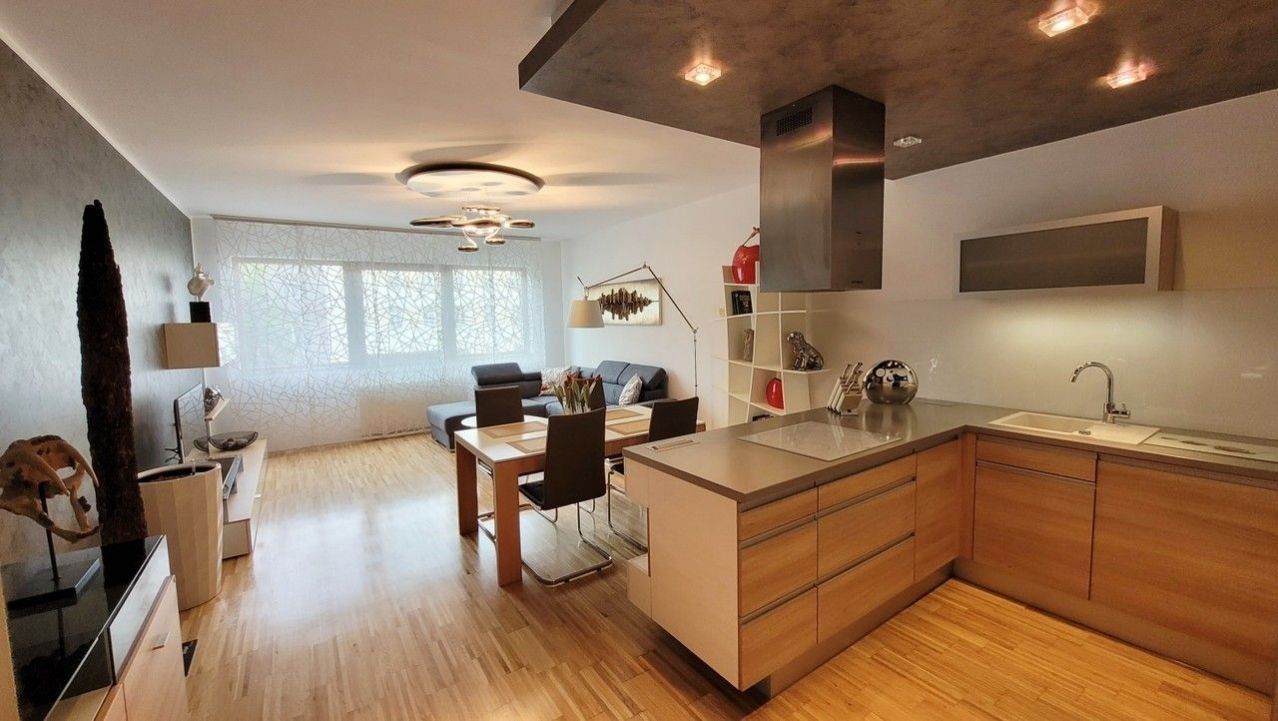 Byt 3+kk · 134 m² · Rohanské nábřeží, Praha - 3