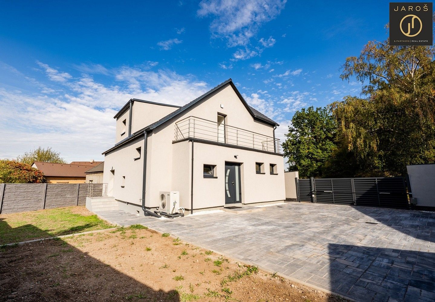 Rodinné domy, 28. října, Kladno - Švermov, 153 m² - 1
