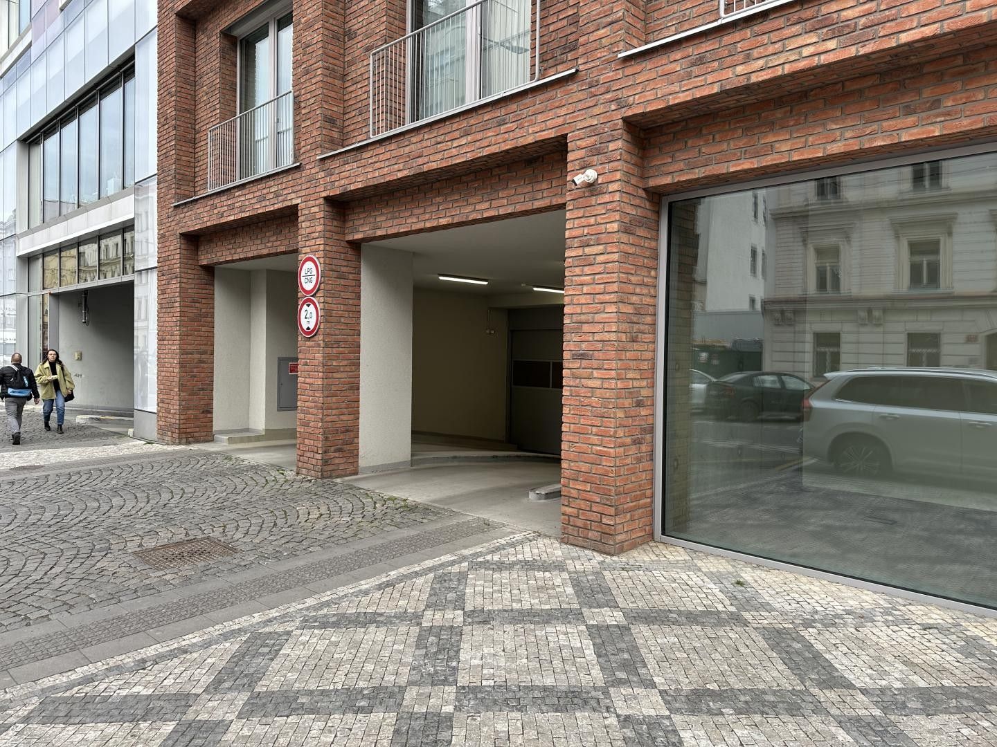 Pronájem ostatní - Křižíkova, Praha, 15 m²