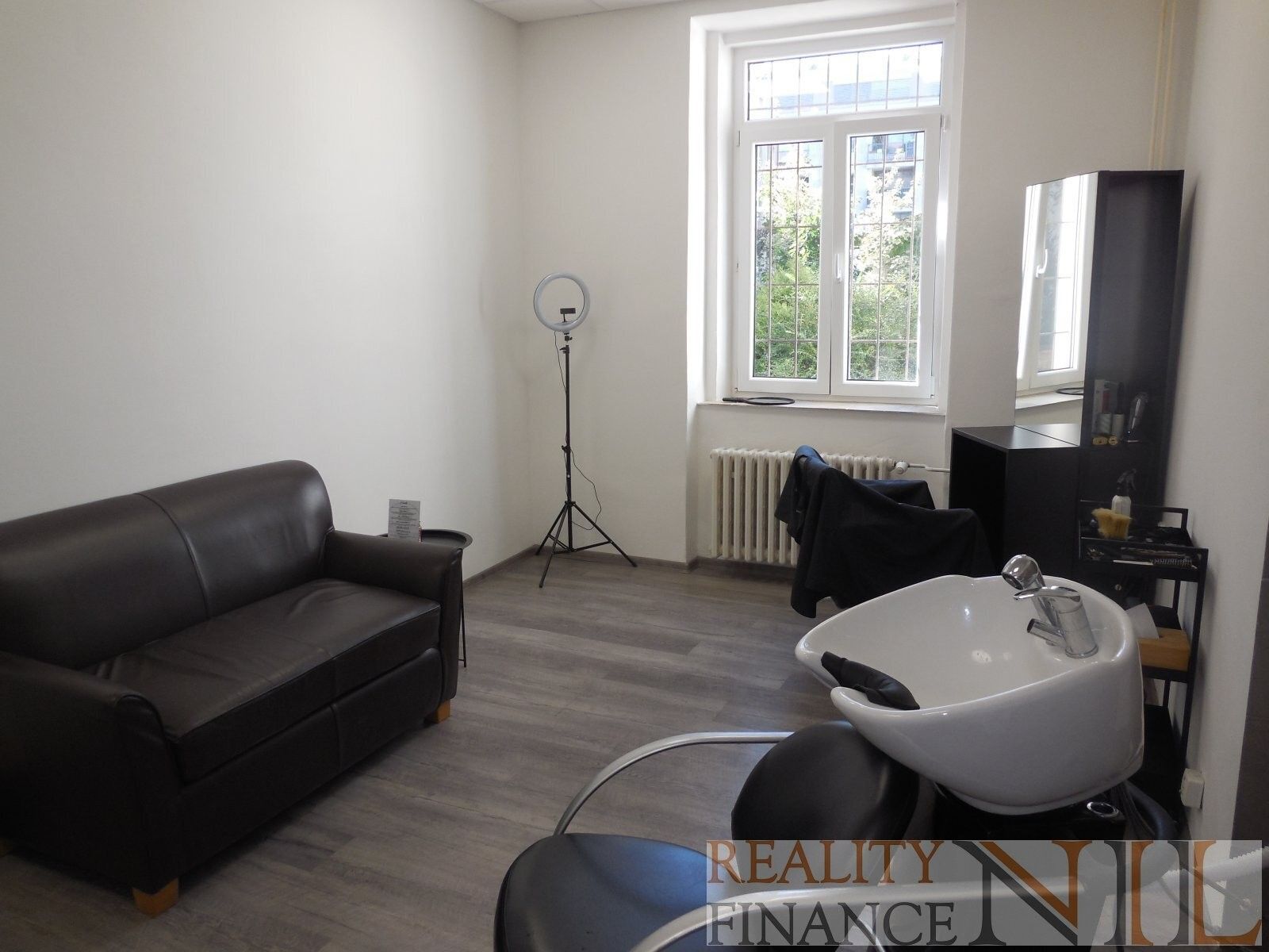 Pronájem komerční - Táborská 78, Plzeň Východní Předměstí, 15 m² - 5