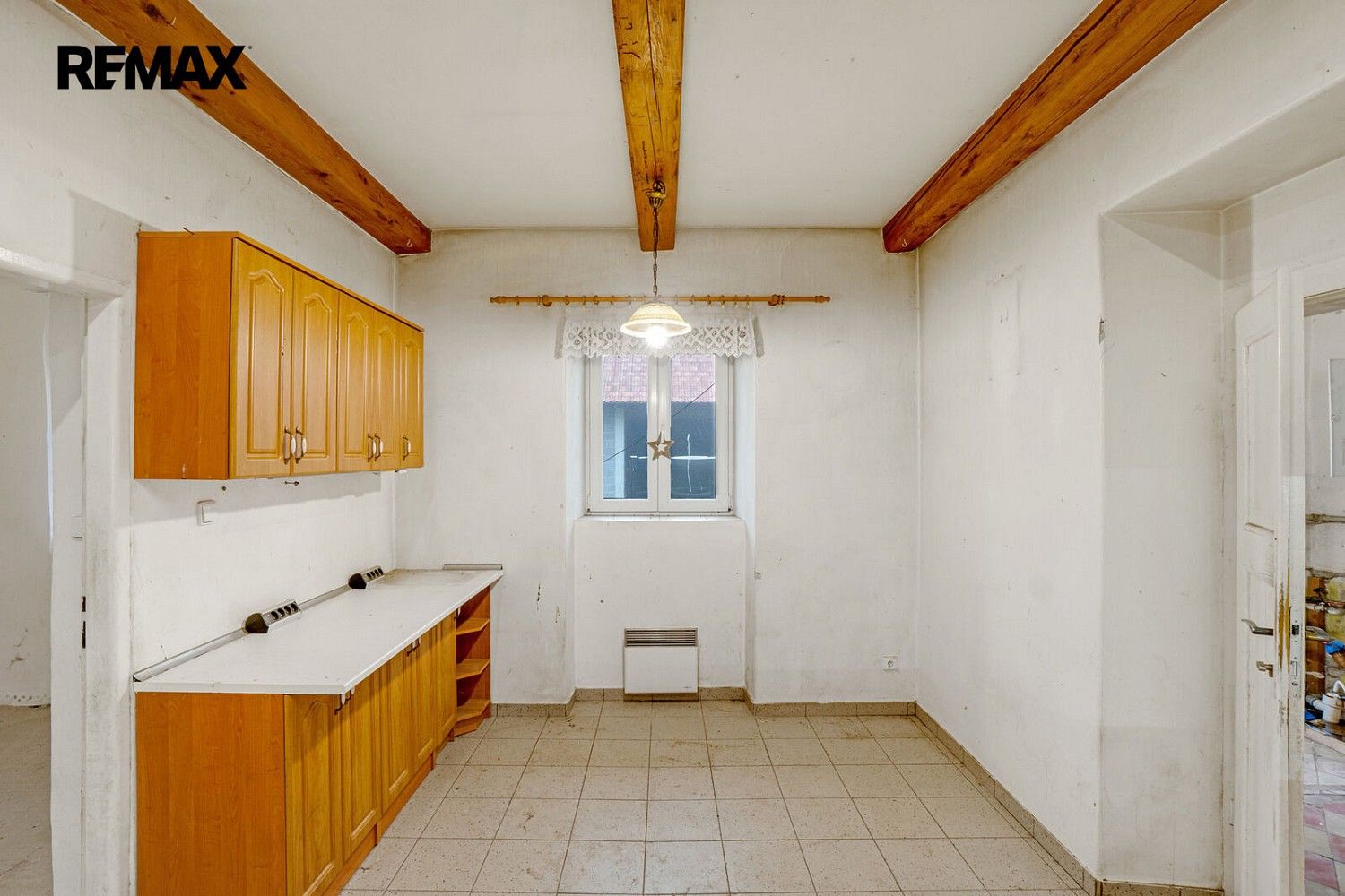 Rodinný dům · 238 m² · Žabonosy, okres Kolín - 4