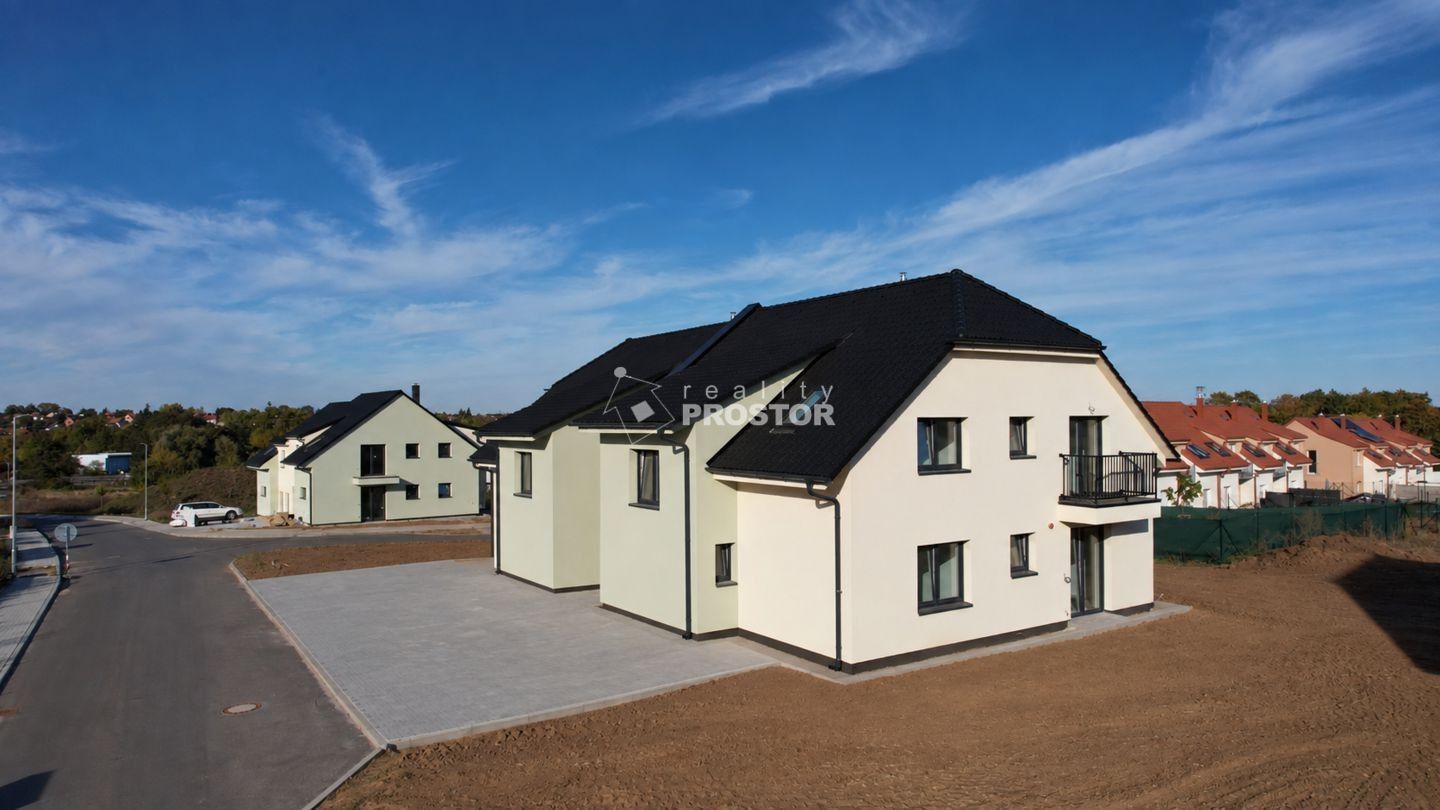3+kk, U zastávky 343, Nučice, 99 m² - 2