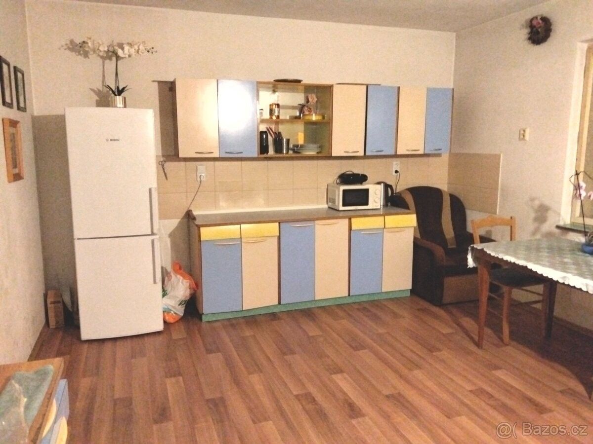 Byty, Nový Hrozenkov, 756 04