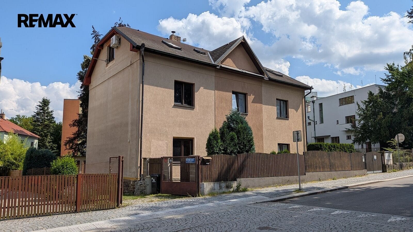 Rodinný dům, 239 m²