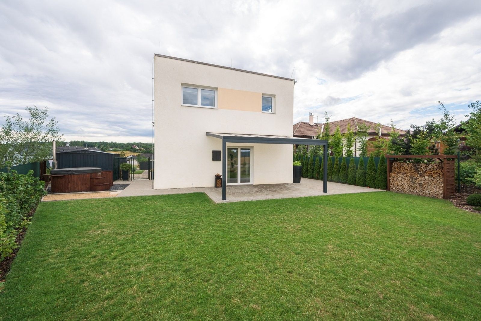 Byt 4+kk · 95 m² · Na Vinohradech, Králův Dvůr - 3