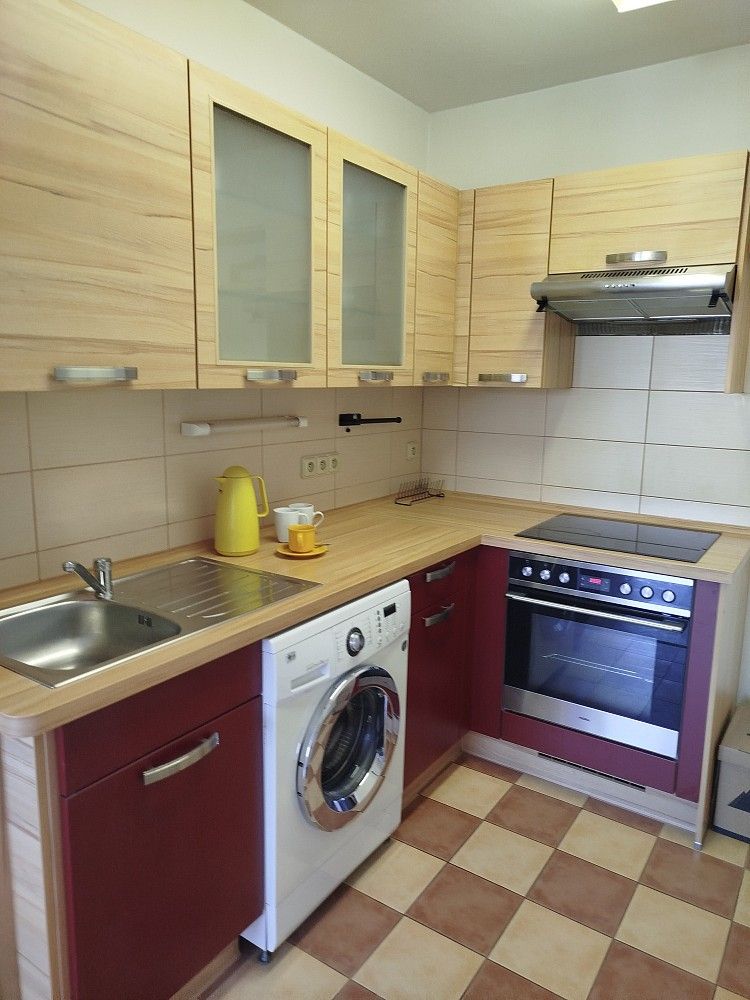 Byt 2+kk · 43 m² · Praha - Stodůlky, okres Praha 13, Hlavní město Praha - 4