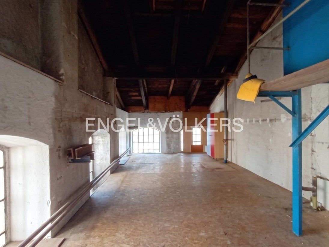 Komerční nemovitost · 62 m² · Pernerova 502, Praha Karlín - 4