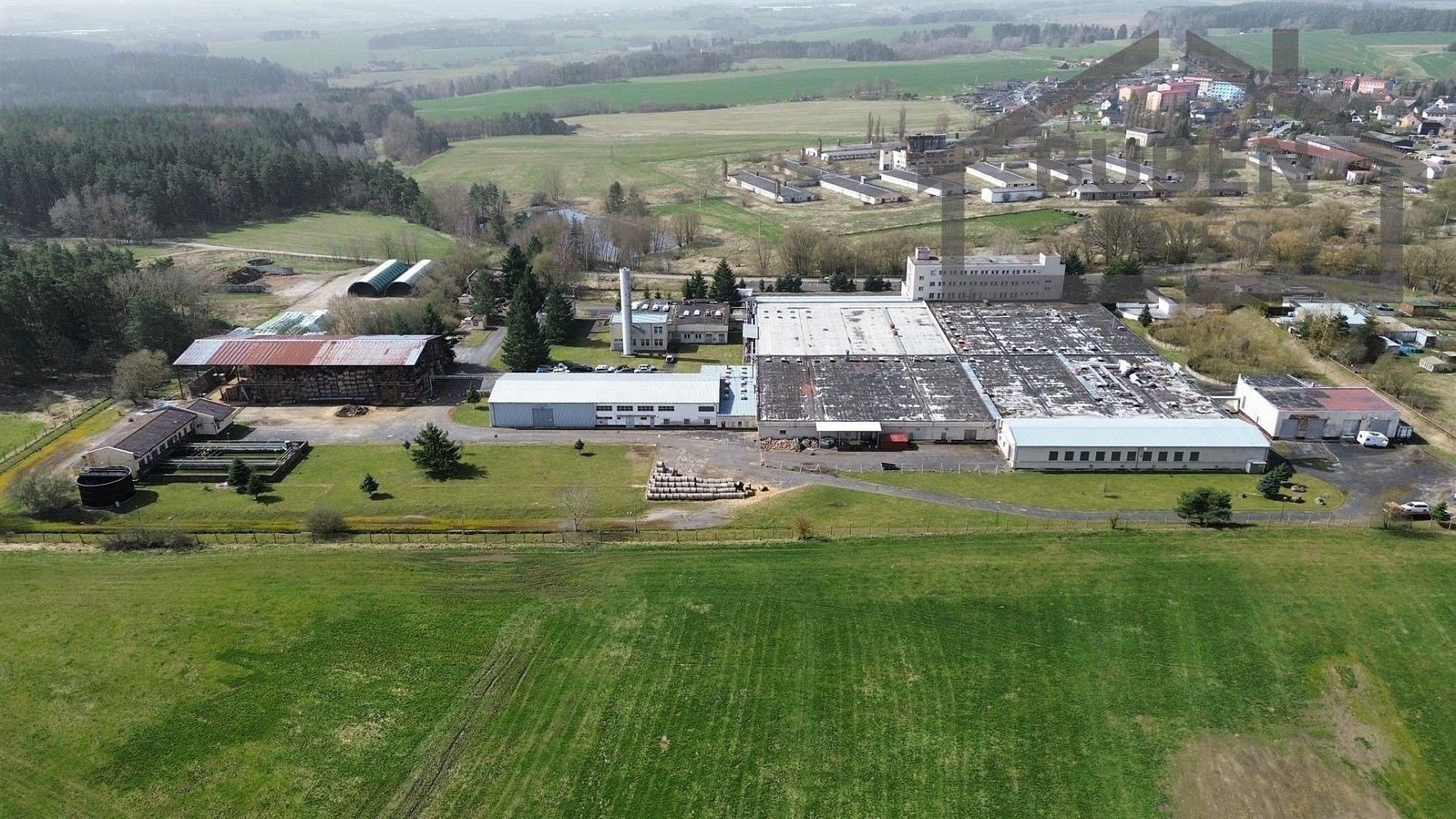 Výrobní prostory · 11 180 m² · Lom u Tachova, okres Tachov - 4