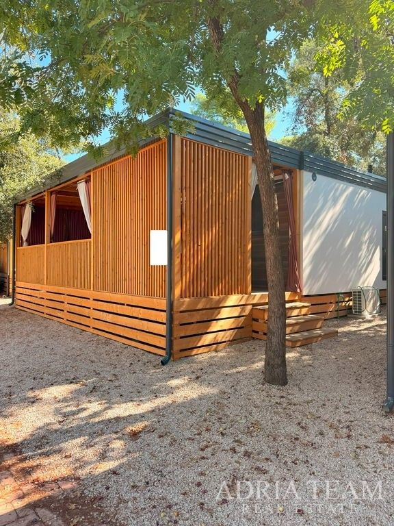 Prodej rodinný dům - 987 66, Zahraničí