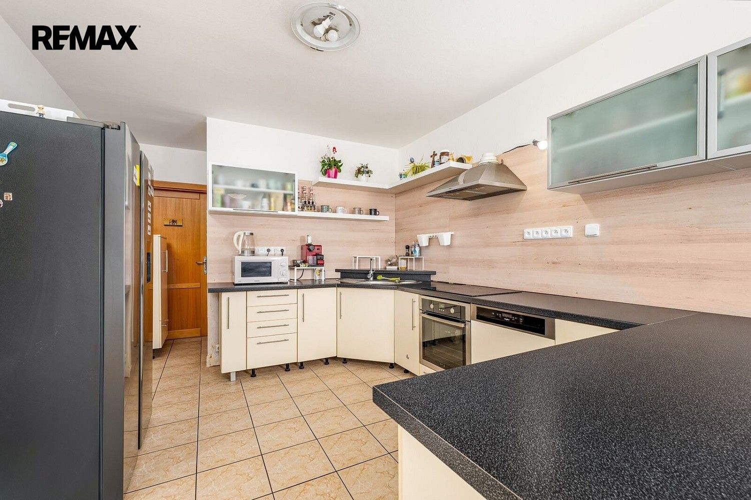 Prodej rodinný dům - Litvínovice, okres České Budějovice, Jihočeský kraj, 180 m² - 2