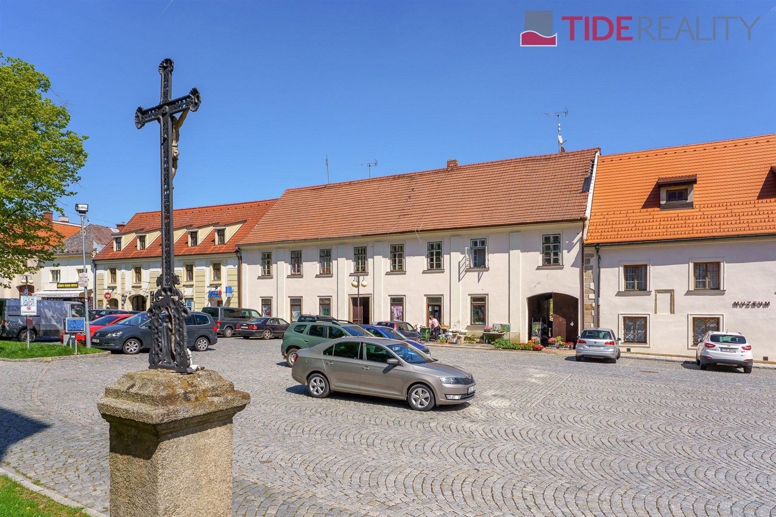 Činžovní domy, Masarykovo náměstí, Jílové u Prahy, 556 m²