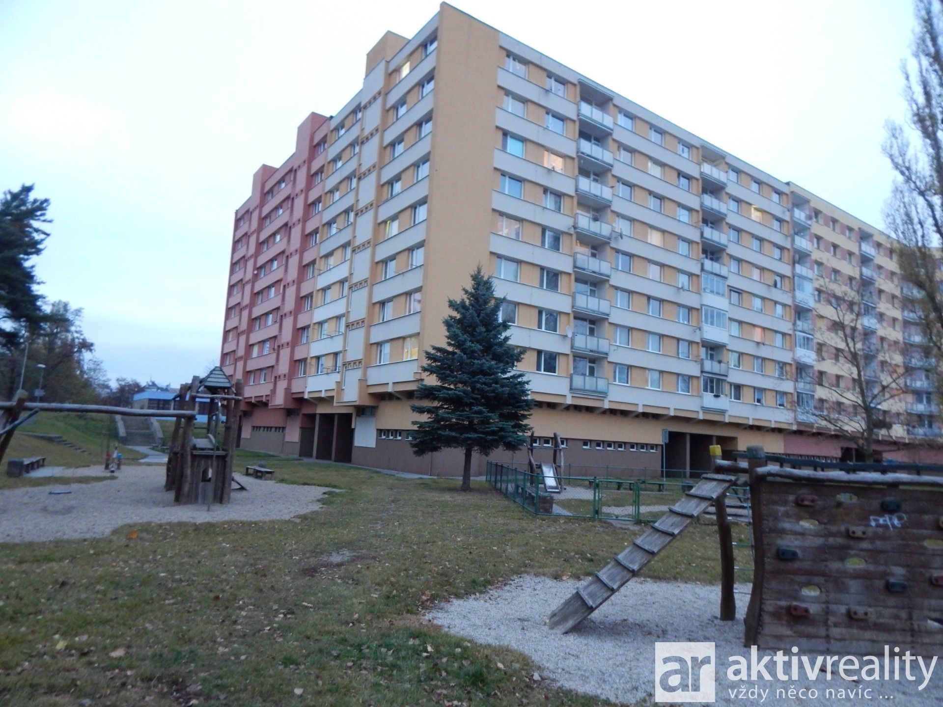 Prodej byt 2+1 - Bezručova, Chomutov, 62 m²
