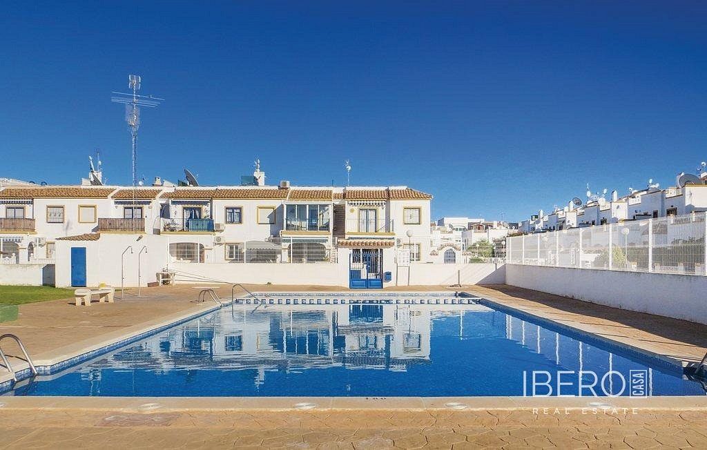 Rodinné domy, Torrevieja, Španělsko, 86 m² - 1
