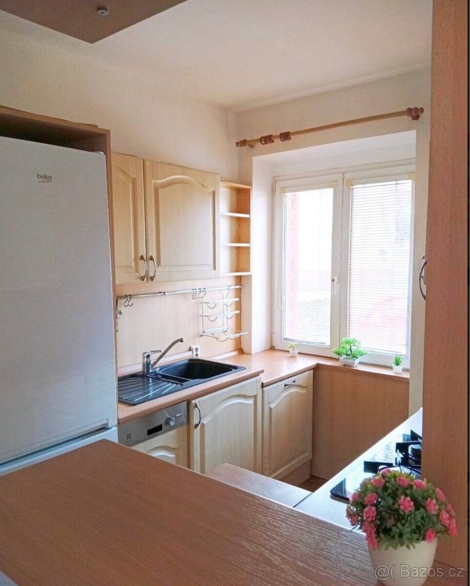 Byty, Praha, 160 00