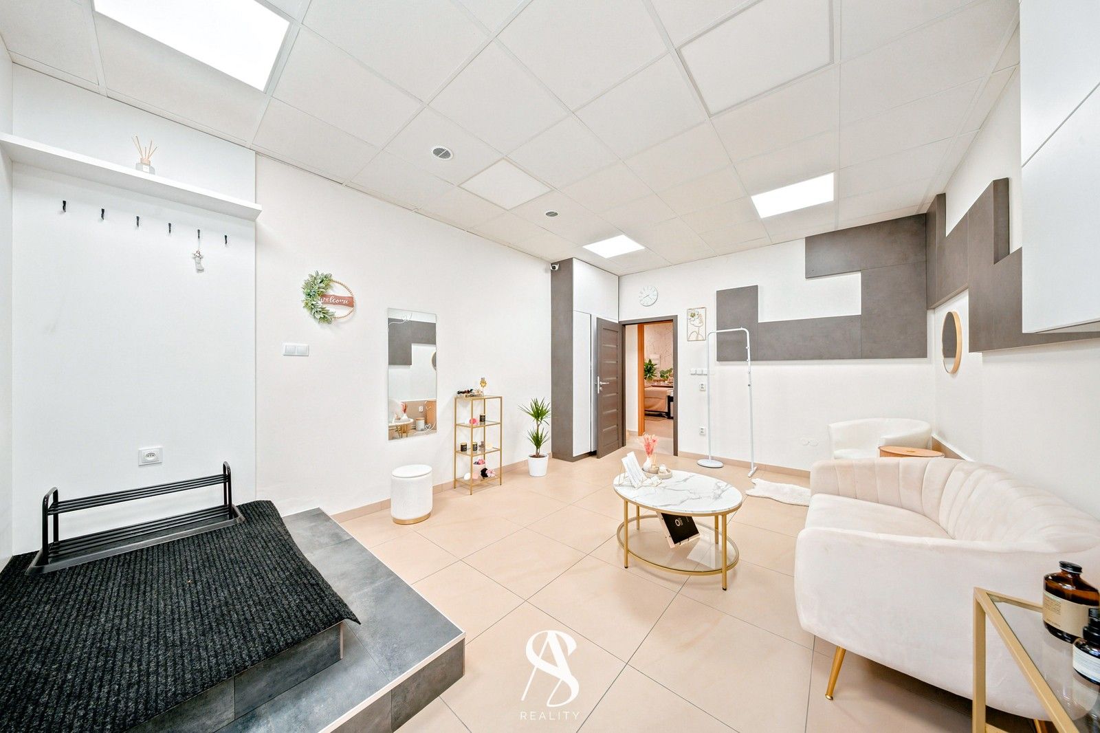 Obchodní prostory · 50 m² · Komenského 898, Olomouc - 3