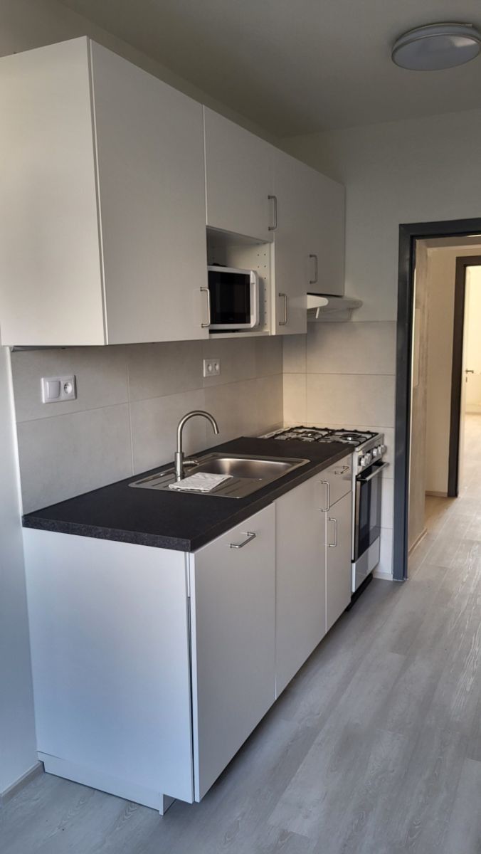 3+1, Matúškova, Praha - Háje, 70 m² - 2