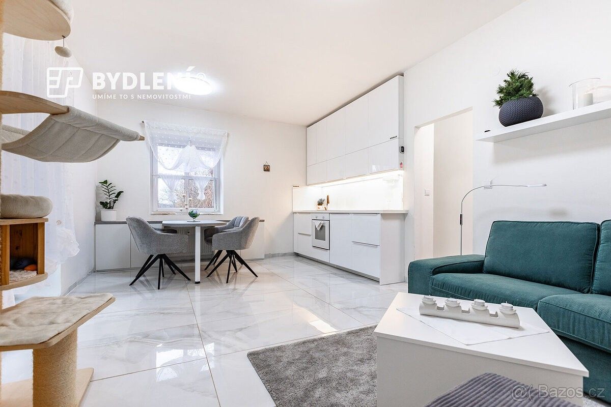 Byty, Lovosice, 410 02