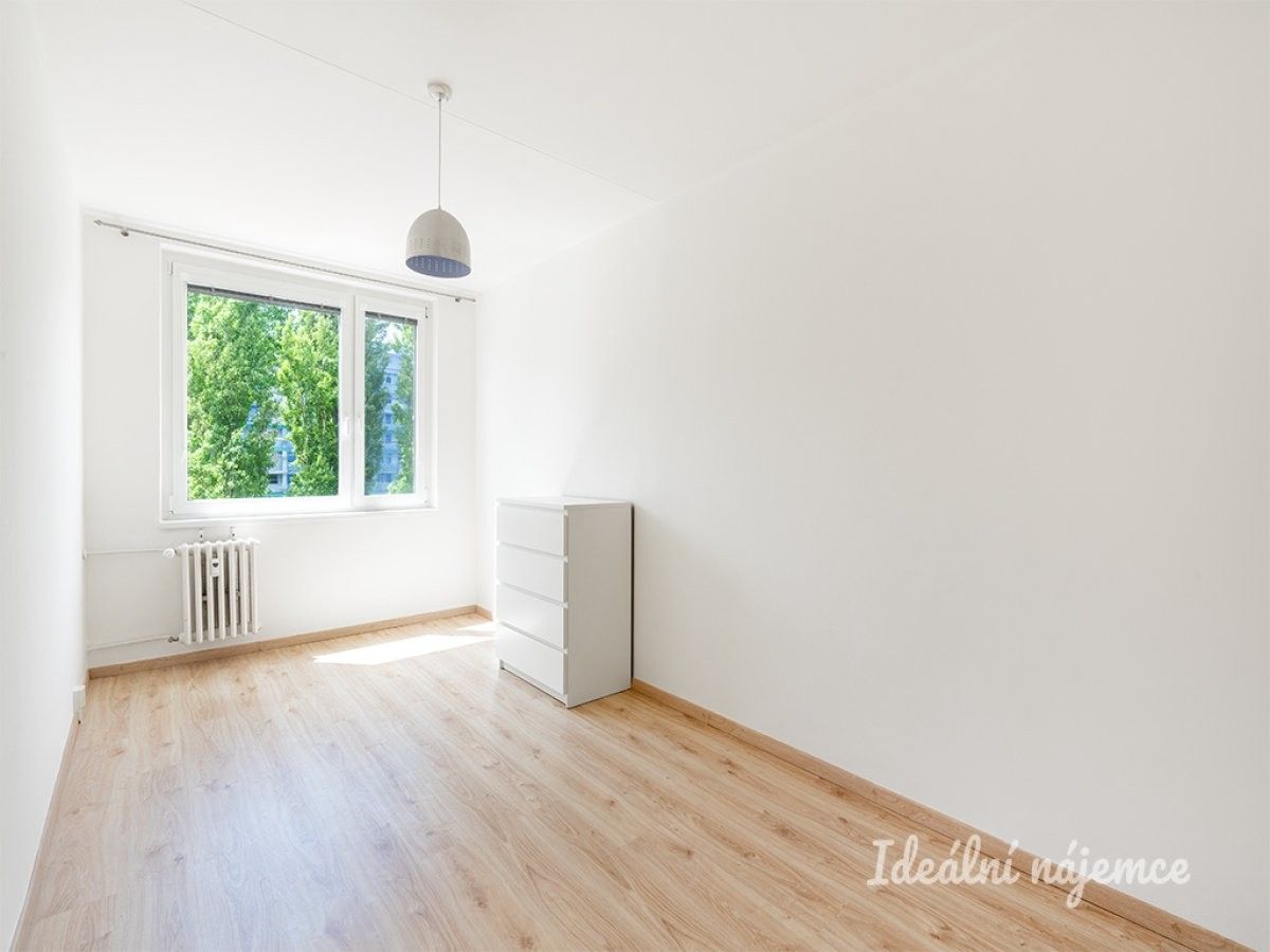 3+kk, Janského, Praha, 72 m² - 2