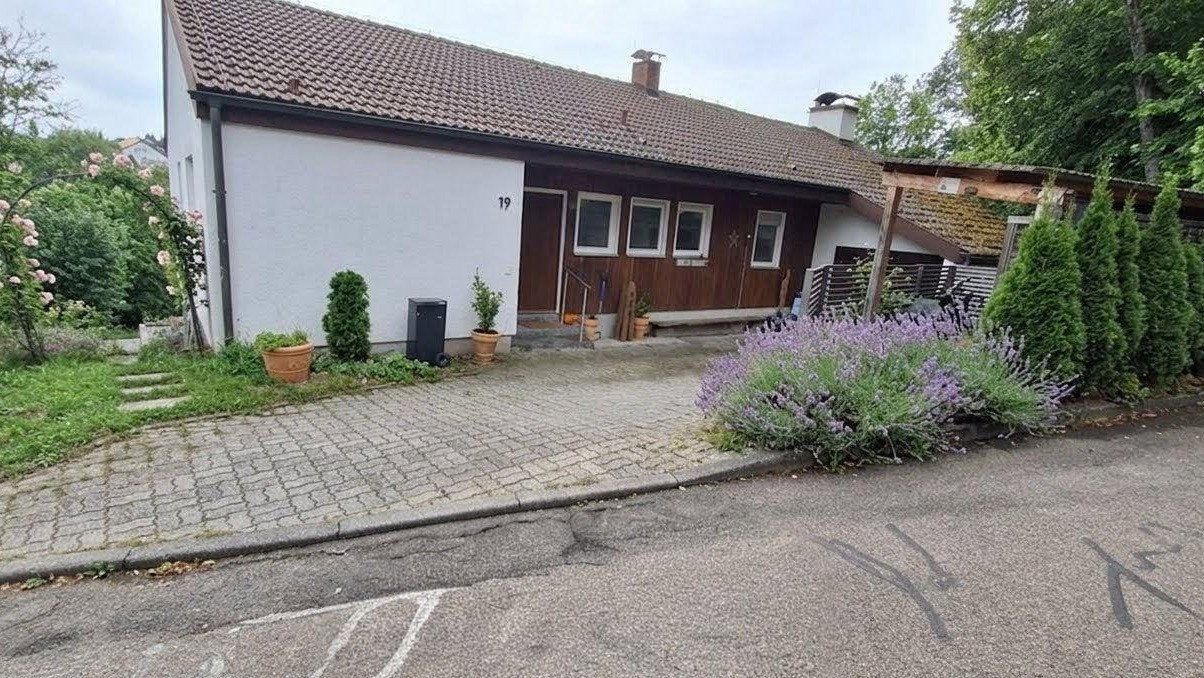 Rodinné domy, Am Hirtenbuckel 19, , Bádensko-Württembersko, 192 m² - 2