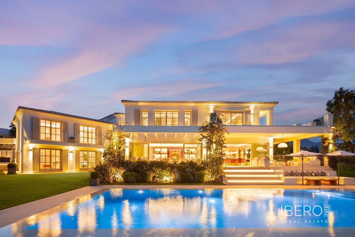 Prodej rodinný dům - Aloha, ES, 702 m² - 2