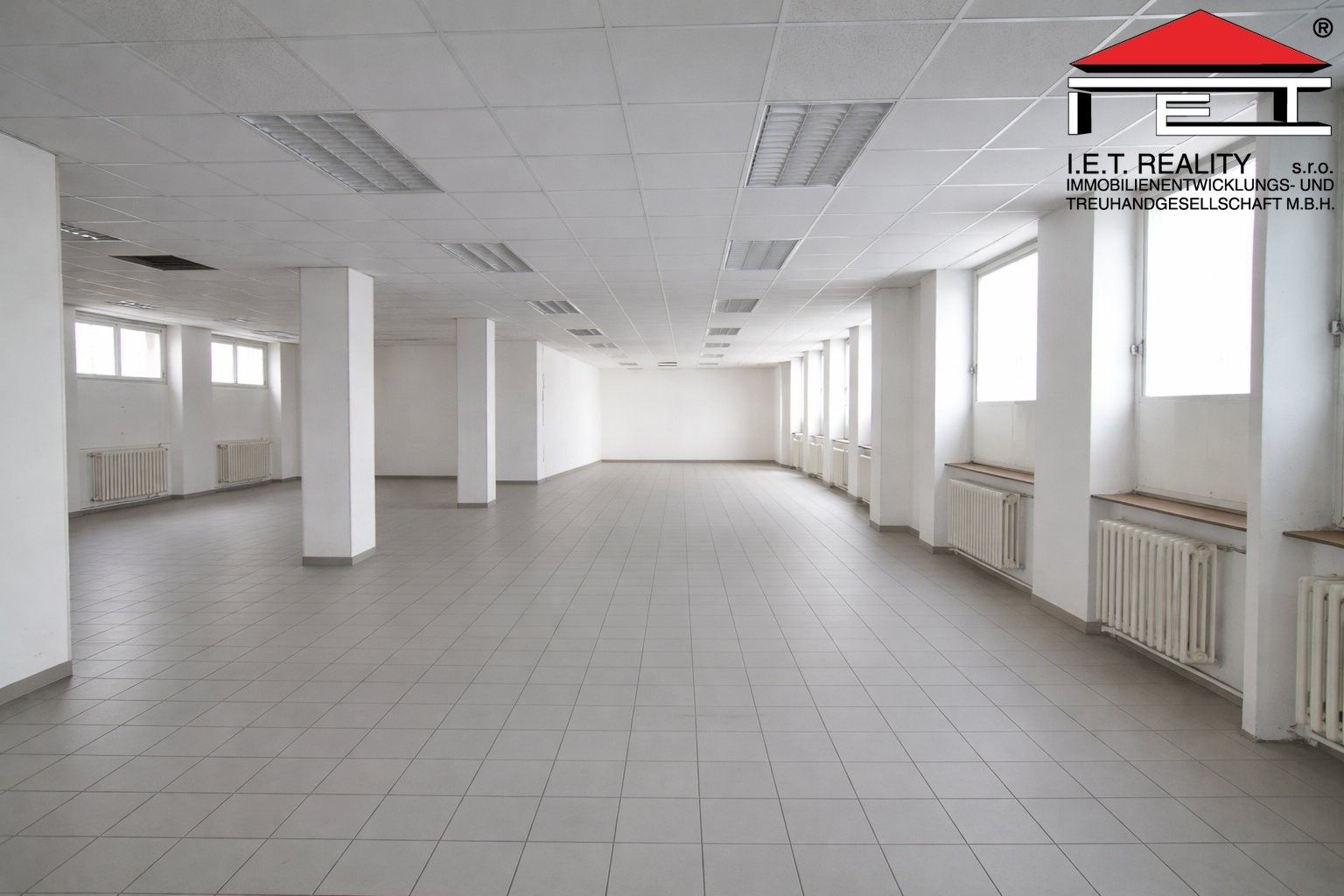 Obchodní prostory · 430 m² · 28. října, Ostrava - 3